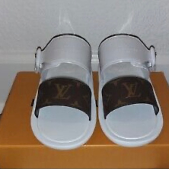 Louis Vuitton bathe summer sandals - Picture 2 of 4